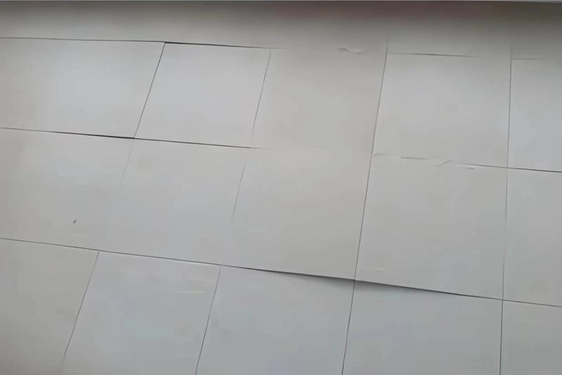 终结瓷砖空鼓难题：科技瓷砖胶，为家筑牢稳固根基
